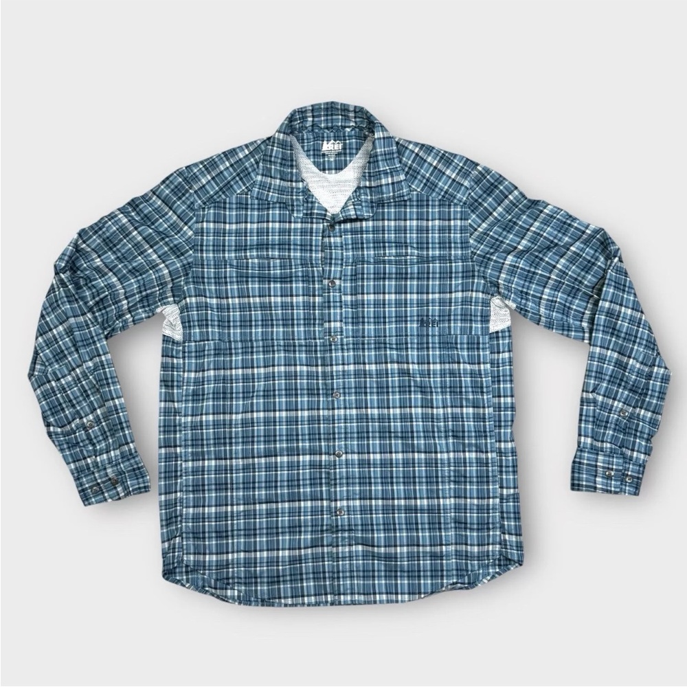 REI Vented Button Up Roll Tab Sleeve Stretch Fishing Shirt Mens Sz M Blue Plaid
